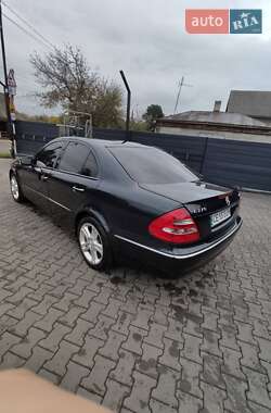 Седан Mercedes-Benz E-Class 2005 в 
