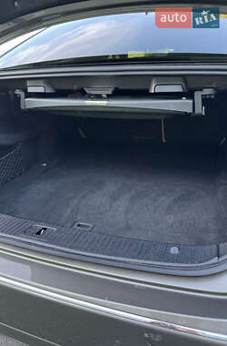 Седан Mercedes-Benz E-Class 2010 в 