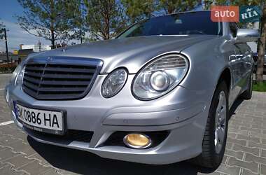 Седан Mercedes-Benz E-Class 2007 в Ровно