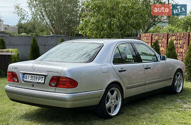 Седан Mercedes-Benz E-Class 1999 в 