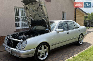 Седан Mercedes-Benz E-Class 1999 в 