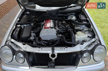 Седан Mercedes-Benz E-Class 1999 в 