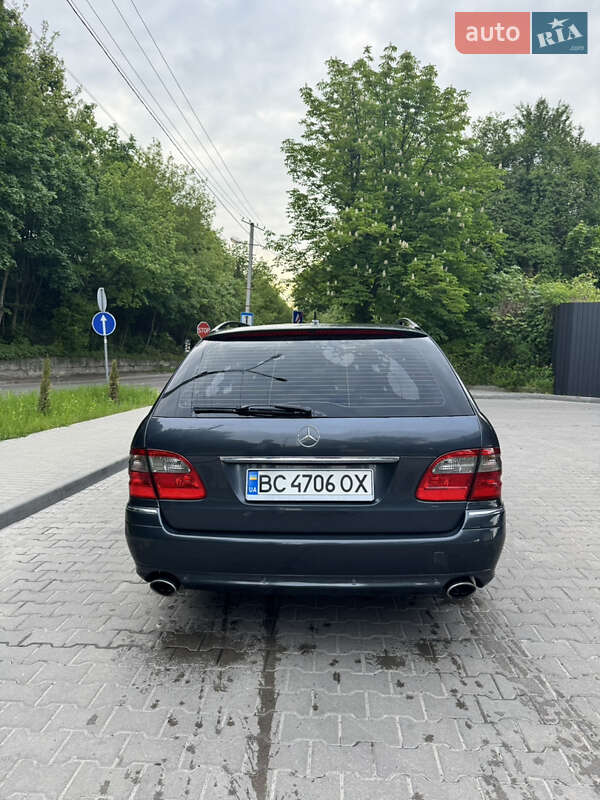 Универсал Mercedes-Benz E-Class 2008 в Львове