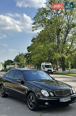 Седан Mercedes-Benz E-Class 2004 в Харкові
