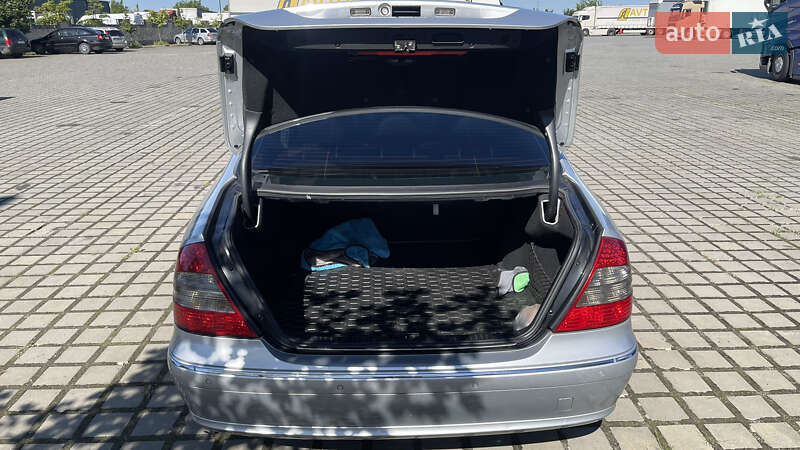 Седан Mercedes-Benz E-Class 2007 в Мукачево