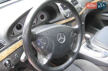 Универсал Mercedes-Benz E-Class 2004 в 