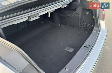 Седан Mercedes-Benz E-Class 2012 в 
