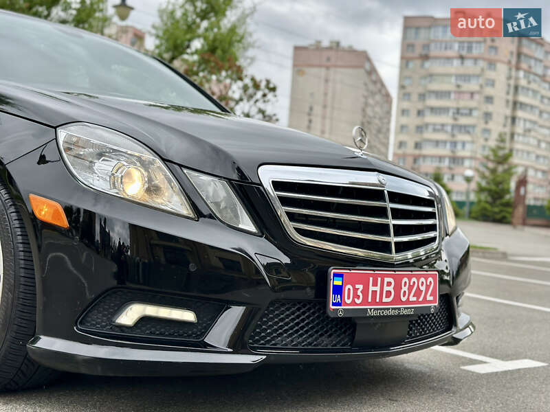 Седан Mercedes-Benz E-Class 2011 в Києві