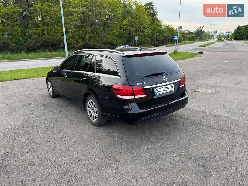 Універсал Mercedes-Benz E-Class 2015 в Львові