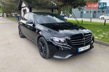 Седан Mercedes-Benz E-Class 2017 в Івано-Франківську