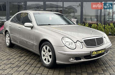 Седан Mercedes-Benz E-Class 2003 в Мукачево