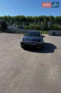Универсал Mercedes-Benz E-Class 2011 в 