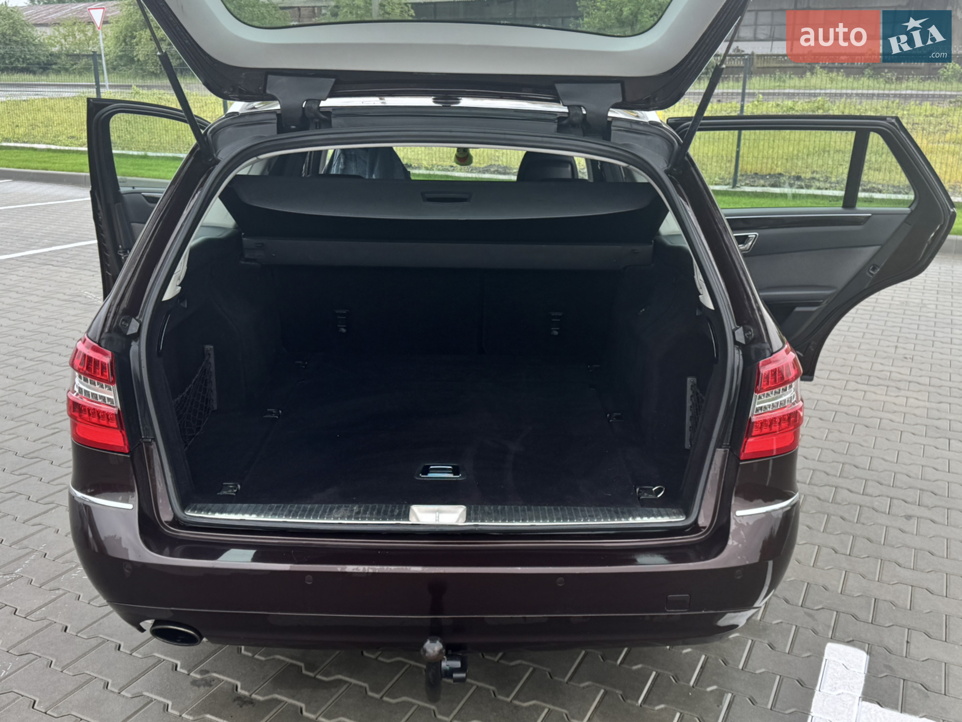2011 Mercedes-Benz E-klasse - мініатюра 8