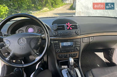 Универсал Mercedes-Benz E-Class 2004 в 
