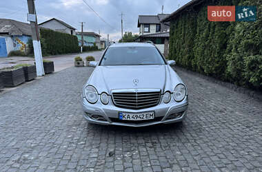 Универсал Mercedes-Benz E-Class 2005 в Вараше