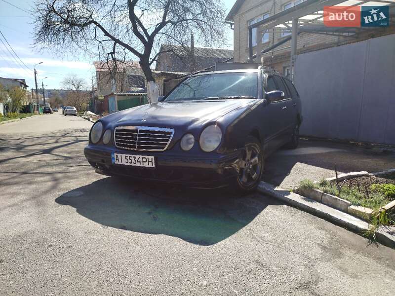 Универсал Mercedes-Benz E-Class 2000 в Киеве