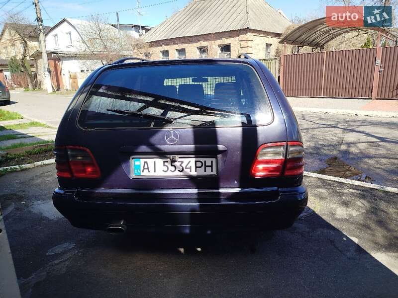 Универсал Mercedes-Benz E-Class 2000 в Киеве
