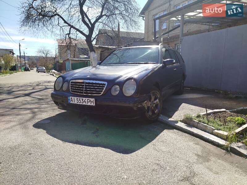 Универсал Mercedes-Benz E-Class 2000 в Киеве