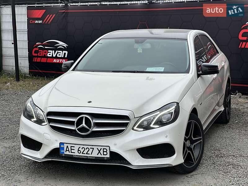 Mercedes-Benz E-Class 2011