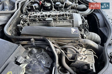 Седан Mercedes-Benz E-Class 2002 в 