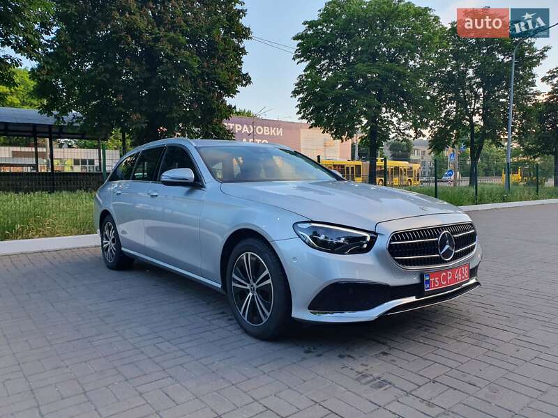 Универсал Mercedes-Benz E-Class 2021 в Киеве