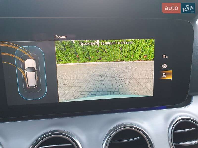Универсал Mercedes-Benz E-Class 2021 в Киеве