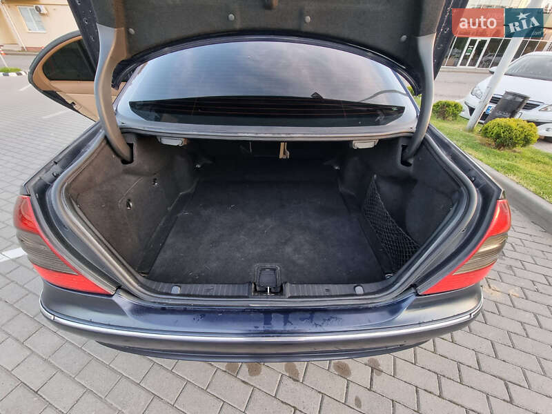 Седан Mercedes-Benz E-Class 2007 в Ужгороде