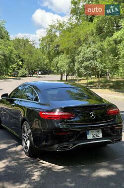 Купе Mercedes-Benz E-Class 2018 в 