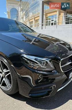 Купе Mercedes-Benz E-Class 2018 в 