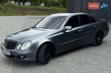 Седан Mercedes-Benz E-Class 2008 в 