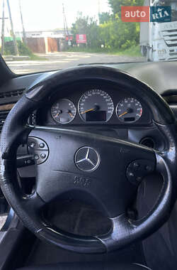 Седан Mercedes-Benz E-Class 2000 в 
