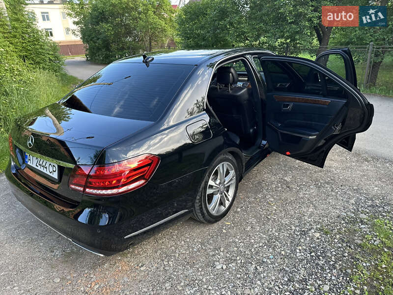 Седан Mercedes-Benz E-Class 2014 в Ивано-Франковске