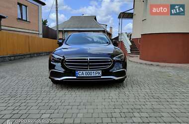 Седан Mercedes-Benz E-Class 2022 в 