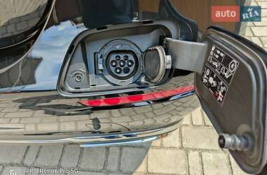 Седан Mercedes-Benz E-Class 2022 в 