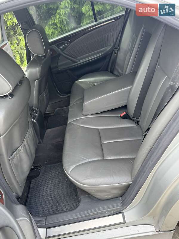 Седан Mercedes-Benz E-Class 2000 в Хоросткові