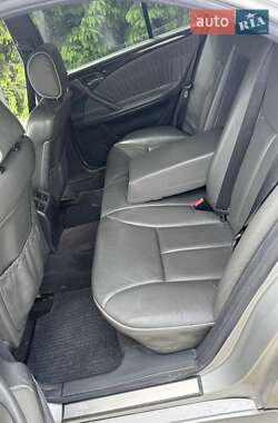 Седан Mercedes-Benz E-Class 2000 в 