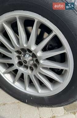 Седан Mercedes-Benz E-Class 2000 в 