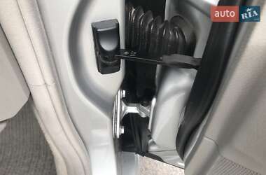 Седан Mercedes-Benz E-Class 2004 в 