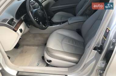 Седан Mercedes-Benz E-Class 2004 в 
