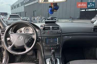 Седан Mercedes-Benz E-Class 2005 в 