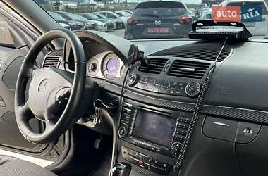 Седан Mercedes-Benz E-Class 2005 в 