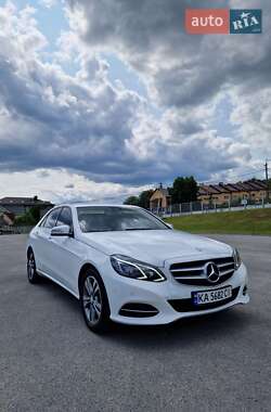 Седан Mercedes-Benz E-Class 2013 в Киеве