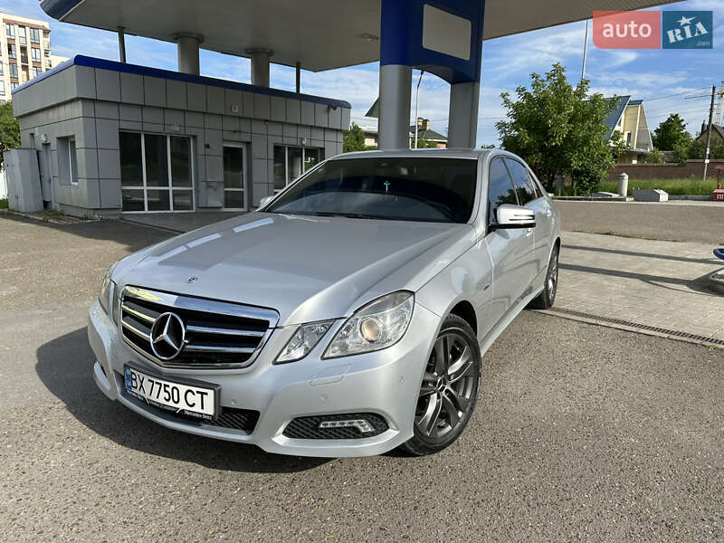 Mercedes-Benz E-Class 2009