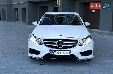 Седан Mercedes-Benz E-Class 2012 в 
