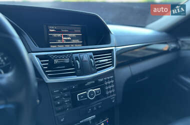 Седан Mercedes-Benz E-Class 2012 в 