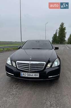 Седан Mercedes-Benz E-Class 2011 в Виннице