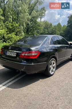Седан Mercedes-Benz E-Class 2010 в 