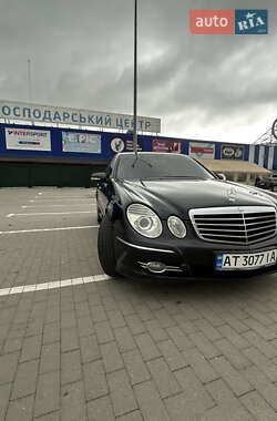 Седан Mercedes-Benz E-Class 2008 в 