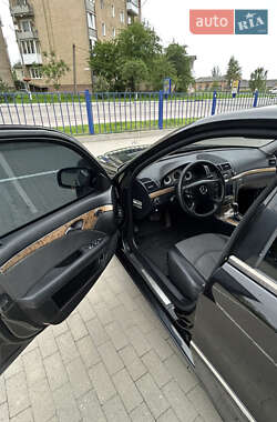Седан Mercedes-Benz E-Class 2008 в 