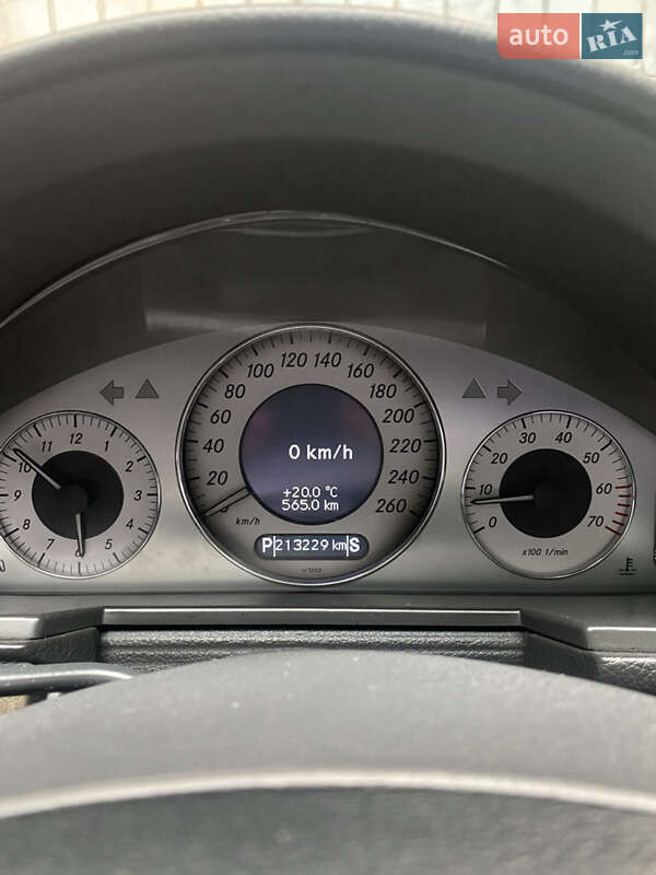 Седан Mercedes-Benz E-Class 2003 в Луцьку